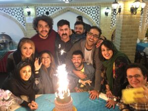 Pantea Bahram Instagram - سورپرایز زود هنگام تولدم با قشنگترین خنداننده ها. !!😁با شما یادم میافته که میشه هنوزم از ته دل خندید عشقای منین!❤️✅😘