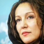 Pantea Bahram Instagram - چنان لب بستم از گفتن كه گويي دهان بر چهره زخمي بود و بِه شد ! #پانته_آ_بهرام
