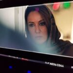 Pantea Bahram Instagram - از تئاتر شروع شدم و توو سينما ادامه پيدا كردم. ٢٨ سال ! زمين خوردم بلند شدم.! مغرور شدم سرخورده شدم. ! جايزه گرفتم ناديده گرفته شدم ! ممنوع شدم آزاد شدم ! آخرم مُناسباتِ سينمايي رو بَلَد نشدم كه نشدم 😏🤐 حالام چه بخوايين چه نخوايين جزئي از خاطرات جمعيِ شمام 😜😋پس برا خودتون بهتره كه دوستم داشته باشين. 😅چون از بازيگري گريزي ندارم به خدا !! و بازم منو ميبينين 😆 من كه به هر حال دوستون دارم 🍀❤️ روز سينما مبارك ! (عكس از فيلم " آينده" به كارگرداني امير پوركيان) #روز_ملي_سينما #سينما #پانته_آ_بهرام