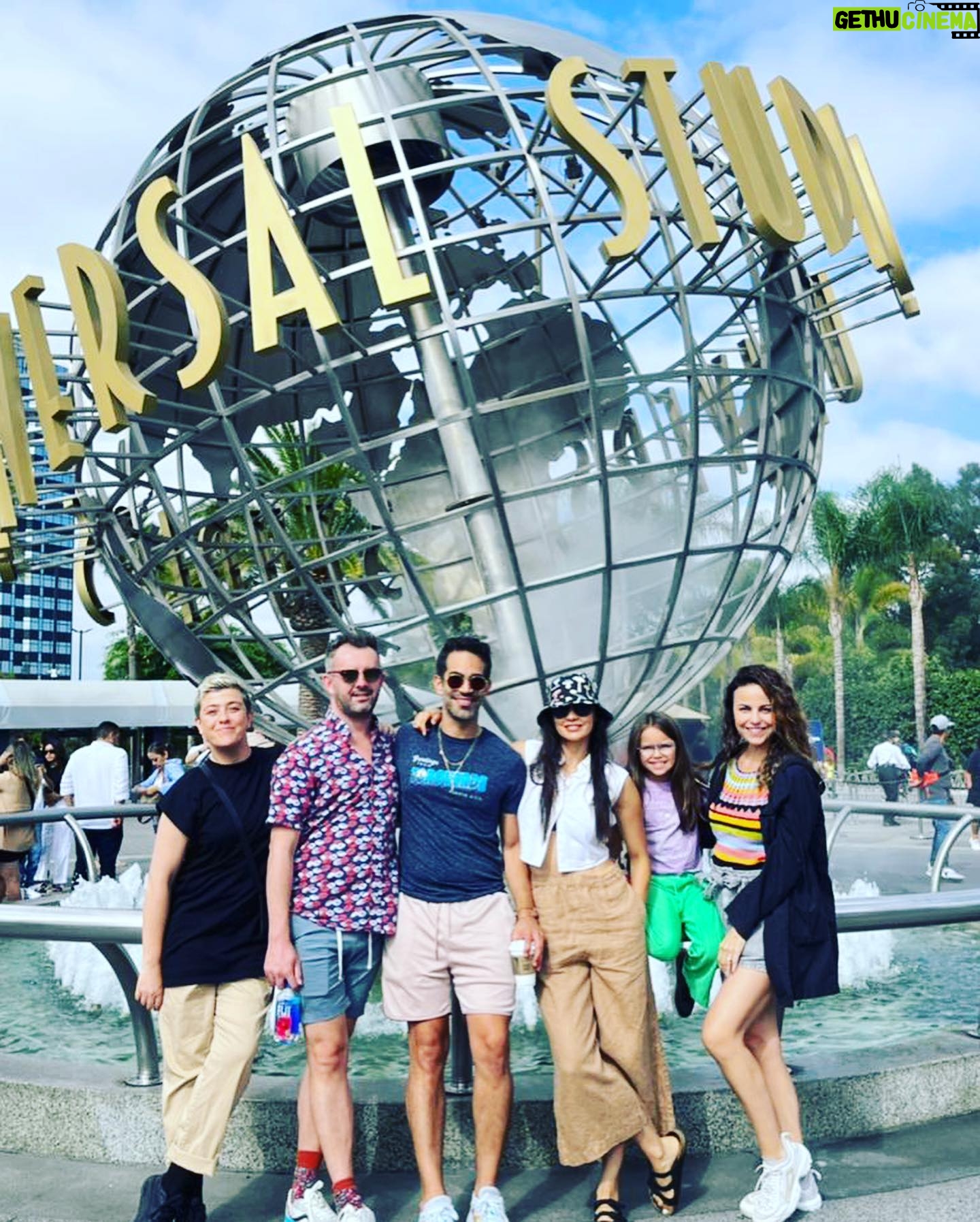 Paola Nuñez - 16K Likes - Siempre que vengo me la paso increíble. Gracias @unistudios /// Every time I come I have an amazing time, thanks @unistudios