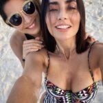 Paola Nuñez Instagram - Te Adoro @mariaelenalaas 👯‍♀️🏖️