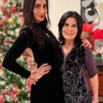 Paola Nuñez Instagram – Feliz día de las Madres a esta madrecita y a todas ellas que me siguen..
LAS QUIERO💐!!
#mothersday#felizdiadelasmadres#loveyoumom