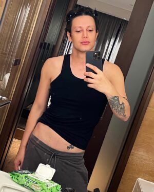 Paolo Ballesteros Instagram - Before & after 🤭 

Mga iho iha, mga vakluhhhh Dragrace Philippines na!!!! Every wednesday 7pm on WOW Presents Plus, Discovery Plus, HBO Go 😘😘😘