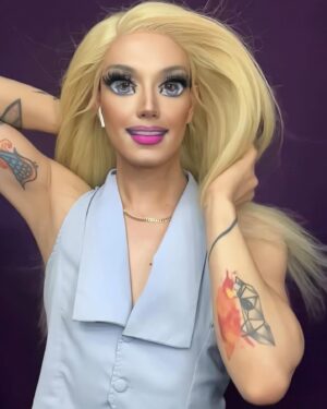 Paolo Ballesteros Instagram - Im a VORBIE gurl 😉😅
#barbiemakeuptransformation #VortangBarbie
