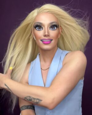 Paolo Ballesteros Instagram - Im a VORBIE gurl 😉😅
#barbiemakeuptransformation #VortangBarbie