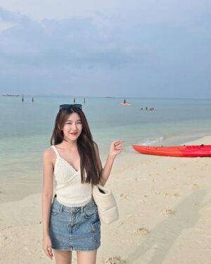 Parada Thitawachira Instagram - น้ำใสมากกกก 🤍🏝️😊