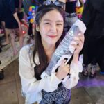 Parada Thitawachira Instagram – 💙ปิ้ว ปิ้ววว สุขสันต์วันสงกรานต์นะคะ 😊