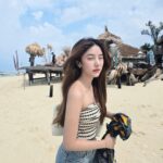 Parada Thitawachira Instagram – พยายามจะลืมตาสู้แดด แต่ไม่ไหววว 😅