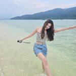Parada Thitawachira Instagram – พยายามจะลืมตาสู้แดด แต่ไม่ไหววว 😅