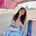 Parada Thitawachira Instagram – สวัสดีปีใหม่ไทยล่วงหน้าค่ะ 😊🤍