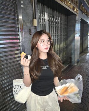 Parada Thitawachira Instagram - 🤍😋