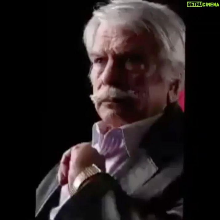 Parastoo Salehi Instagram - من از کودکی شیفته ی صدا و دوبله بودم تاثیر صدا در من به مراتب بیشتر از خود تصویر بود، امروز روز تلخی ست.کاش میشد بعضی ها نمیرن، کاشد میشد بعضی هارو تا ابد زنده نگه داشت، بعضی ها که خیلی به درد این دنیا می خورن، بعضی ها که حضورشون نور و خیر و برکت و عشقه ... روز تلخی ست 😭😭😭🖤 فخر دوبله ایران، صدای ماندگار، عالیجناب منوچهر اسماعیلی درگذشت تسلیت به تمامی هنرمندان، هنردوستان و خانواده ی عزیز اسماعیلی برکت از کومه رفت رستم از شاهنومه رفت !!! 🙏🏻🖤😭 سی و یک مرداد هزار وچهارصدو یک . #منوچهر_اسماعیلی #صدای_ماندگار #دوبله #پرستوصالحی #پرستو_صالحی #ایران