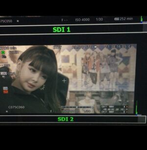 Park Bom Instagram - 내일은 10월5일 드디어 YG전자가 하는날... 오랫만이라 그런지 떨려요ㅠㅠ.. YG Entertainment’s sitcom ‘YG FSO’(YG Future strategy Office) will premiere on Netflix on October 5th, Hope you guys love it!! Now you can watch it on Netflix!!🎊🎉#2ne1 @dnation_official #dnation #디네이션 #박봄 #parkbom #bompark #ぼム #朴春 ‎#بارك_بوم##YG전자#YGFSO‎#yg