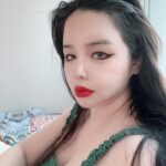 Park Bom Instagram - …초록이랑 #박봄 #bompark #parkbom #2ne1 #ぼム #朴春‎ #بارك_بوم #anhyêuem #أحبك