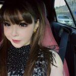 Park Bom Instagram - 나들이 나왔다가 찍었어요 지금 여러분들을 생각하며 폭풍 다이어트중🍀❤️ 노래도 폭풍 연습중... 충전중...초심으로 돌아가자... ㅠㅠ #박봄 #parkbom #2ne1 #bompark #朴春‭‭ #ぼム