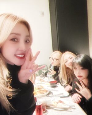 Park Bom Instagram - 2ne1