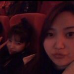 Park Bom Instagram - Beauty and the Beast~🍀❤️보는도중🐘🐻🐳#朴春 #bom #Bom #2ne1