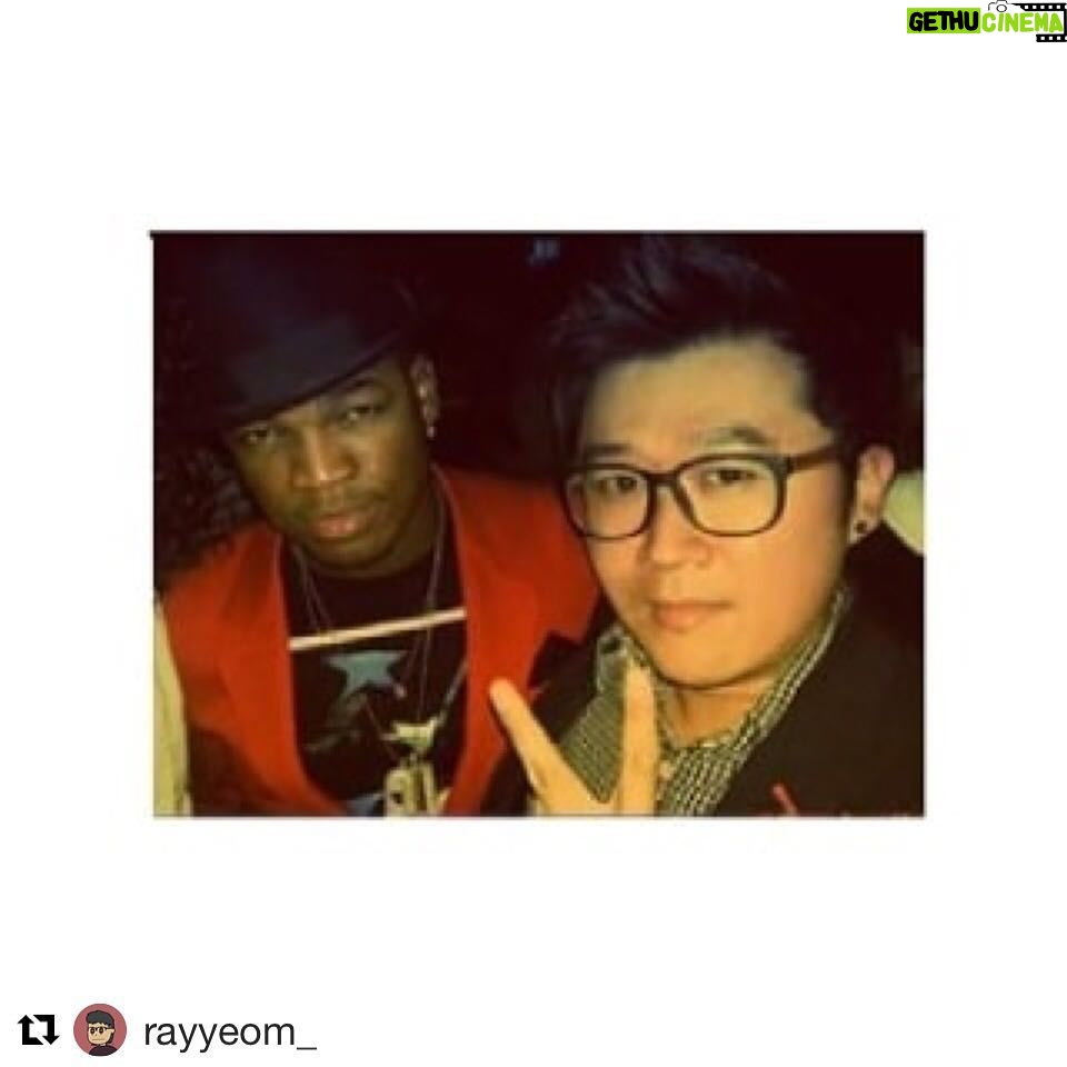 Park Bom Instagram - My creative director~ Ray Yeom~ 레이 오빠~~~❤️🍀with Neyo❤️🍀😍🌙 #dnation #박봄 #parkbom#bompark #디네이션#레이오빠생일축하해 @dnation_official @rayyeom_