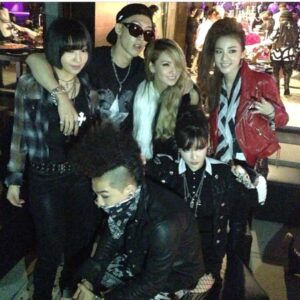 Park Bom Instagram - @repost with 2ne1 Teayang Xin