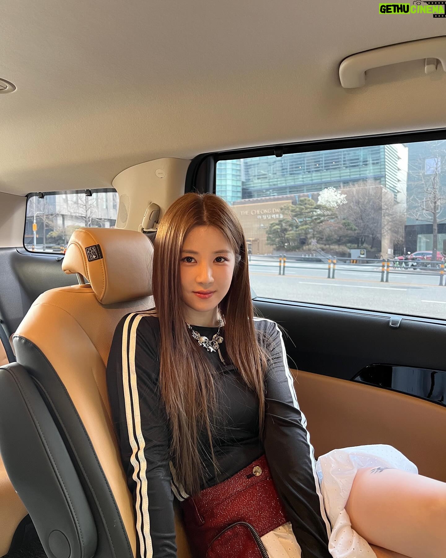 Park Cho-rong - 52.7K Likes - 🤍