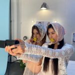 Park Cho-rong Instagram - 🌸🌼 @_ohhayoung_