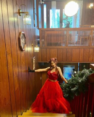 Park Cho-rong Instagram - 🎄🍷🎁
