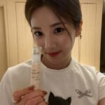 Park Cho-rong Instagram - 비타민 매일매일 잘 챙겨먹기!!!💊 #wannalab#리즈랩#leedslab#리즈랩바이알이뮨비타민