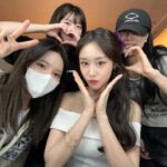 Park Ji-yeon Instagram – 오랜만에 사진 오백장 찍었어🫶