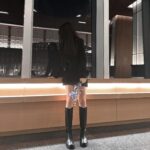 Park Ji-yeon Instagram - 아직 춥다아 감기 조심하세요💜