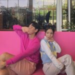 Park Jin-joo Instagram – 한 앵글에 안 잡히는 친절한 광수선배님과 머쓱머쓱🫠