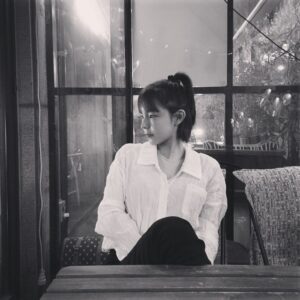 Park Jin-joo Instagram - 사진 잘찍는 애가 찍어줬당 📸