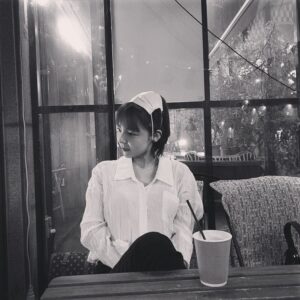 Park Jin-joo Instagram - 사진 잘찍는 애가 찍어줬당 📸