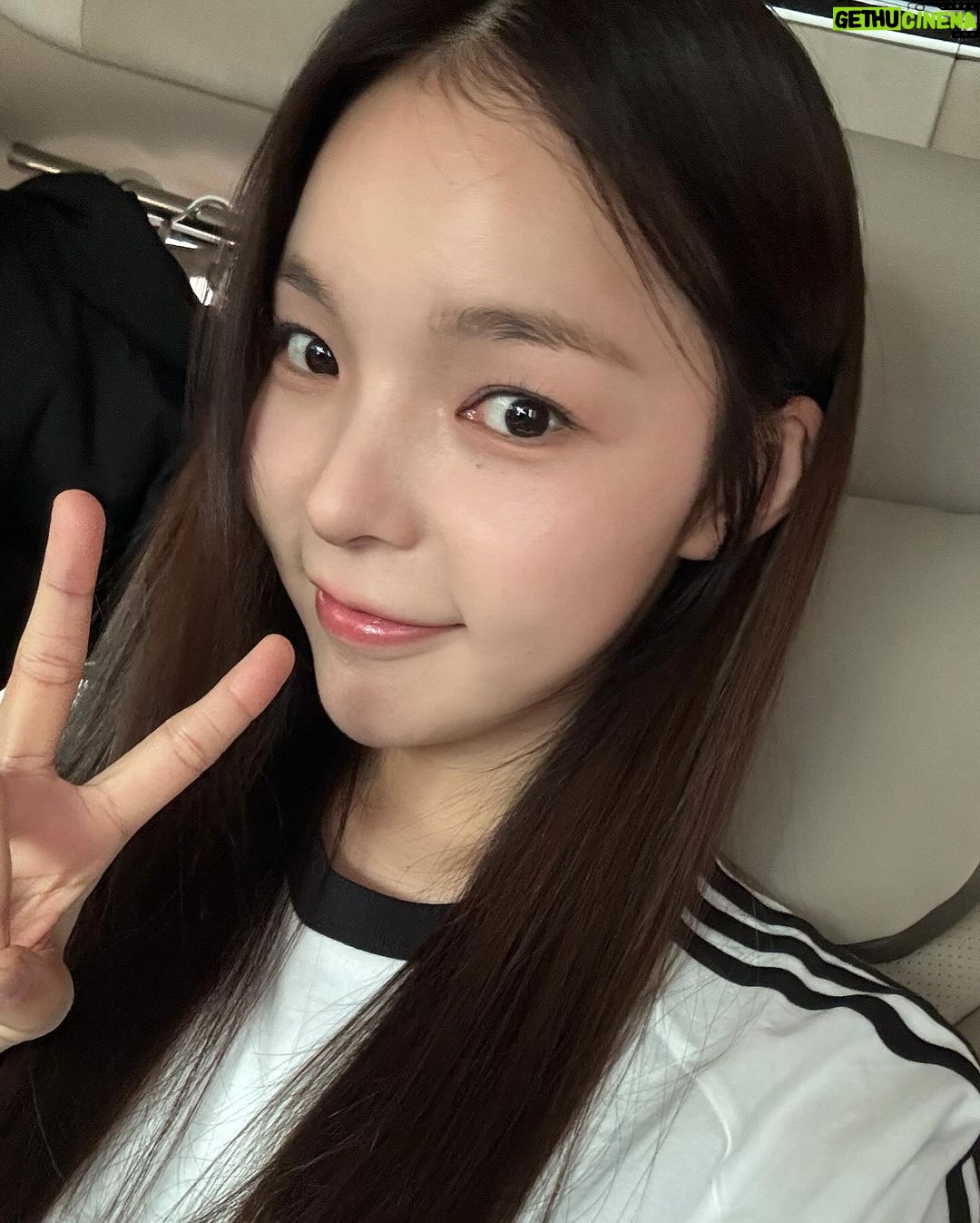 Park Jin-joo Instagram - π·μπΌμΉπΈκΈ°πμπ»μ°¨πΉ