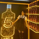 Park Jin-joo Instagram - 지금부터 라벨5의 시간💛🍋