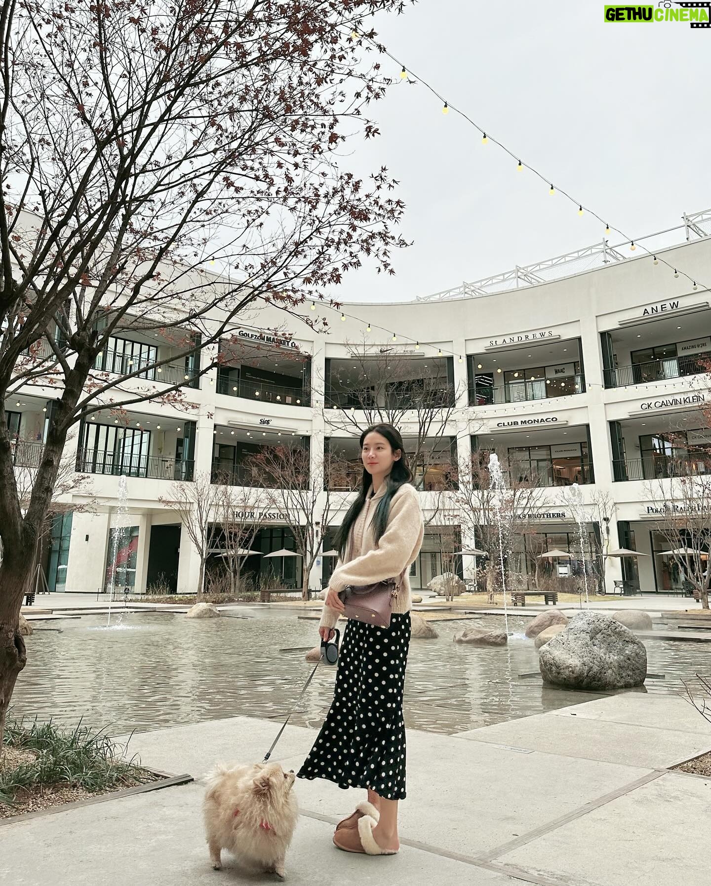 Park Ju-hyun Instagram - 복떵이랑 🤍 좀 춥네... 봄 언제와...?