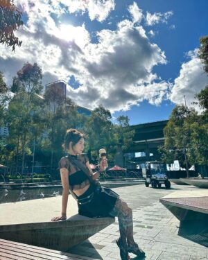 Park Ju-hyun Instagram - I think I'll love Australia 💙