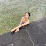 Park Ju-hyun Instagram - 하루에 세번 수영🌊 먹고 수영하고 먹고 수영하고 (살이 찌는건지 빠지는건지 당황스럽고 혼란스럽고 그래...) #그랜드하얏트제주 #제주드림타워