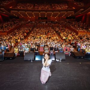 Park Min-young Instagram - 3/23 My day in Tokyo 3/31 My day in Osaka See you my loves, in Bangkok on 20th💋