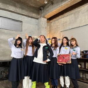 Park Myung-soo Instagram - 뉴진스와 재미난 게임을했어요 
30분이나 함께해요 넘재미짐니다~^^
금요일 5시반 유튜브 할명수 꼭시청바람
#뉴진스 #할명수