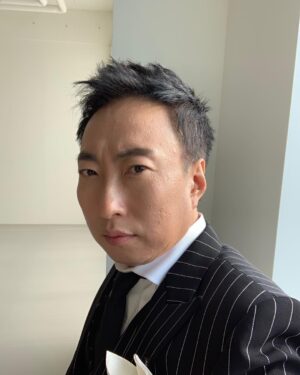 Park Myung-soo Instagram - 오랜만에 슈트빨~