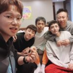 Park Myung-soo Instagram – Mbc 신상 끼리끼리 녹화합니다
여러분들의 좋아요수로 밥사기로했어요
좋아요🥰 눌러주셔요♡
#끼리끼리 #좋아요로 밥내기
결국 졌어요~ 밥샀음