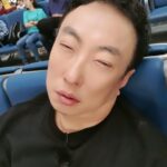 Park Myung-soo Instagram - I’m very tired ~^^