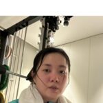 Park Na-rae Instagram - 오랜만에 돌아온 공답요정 박나래입니다. 이것은 4개월간 저만의 다이어트 이야기입니다. 틀린 점도 있겠지만 최대한 저에게 맞는 루틴을 찾아서 했던것 같습니다. 그리고 많은분들의 응원 덕분에 지금은 먹으면서 근육량을 더 늘리려고 운동하면서 유지하고 있습니다! 두번째 사진이 1월달이고 세번째 사진이 어제 입니다.. 부끄럽지만 많은 분들이 물어봐주셔서 식단과 운동 올려봅니다. 일단 운동하시는 모든분들을 존경합니다! 진짜 대단하십니다!! 식단은 다이어트하면서 제일 많이 먹은게 오나오 (오버나이트오트밀) 입니다. 오트밀 3스푼 그릭요거트 1스푼 알룰로스 반스푼 무가당 땅콩버터 1스푼 치아시드 1스푼 프로틴 그래놀라 1스푼 견과류 반주먹 황치즈가루 1스푼 또는 무가당 코코아가루 1스푼 (너무 맛있어서 살이 좀 덜빠질수있습니다) 오트밀죽 (오트밀참치죽, 오트밀게맛살죽등등) 현미밥 낫또 아보카도 훈제연어 차즈키소스 호밀빵 치팅은 무조건 고기 야채 아침은 거의 매일 사과 무가당땅콩버터 1스푼 그릭요거트 바프 일주일 전엔 단호박과 닭가슴살 150그람에 어린이용김 세끼먹었습니다 배고프면 견과류 방토(삶에서 행복을 잃은 일주일) 아 그리고 먹방 다음날엔 무조건 16시간 공복….ㅠㅠ 운동은 무조건 유산소 근력 운동 병행 비록 살 빠지는 속도는 느리지만 이래야 요요도 천천히 오고 탄력도 있다고 해서 꾸준히 했던 것 같습니다. 처음 운동 할 때 몸도 무겁고 동작은 안되고 귀찮고 힘들고 진짜 운동하면서 쌍욕이 절로 나왔습니다… 3개월 간은 유산소 1시간 근력 1시간 주 5회 바프 한달전부터는 유산소 2시간(마운틴1시간 좀비짐1시간) 근력 1시간 매일 했습니다. 유산소 하면서 최고로 효과 본 운동은 마이마운틴 인터벌.. 진짜 죽음이라고 할만큼 힘들었지만 정말 효과 하나는 최고였습니다! 그리고 좀비짐에 가서 미트치며 격투기 배우기 한 시간이면 정말 사람이 좀비가 되는 기적을 보았습니다.(박재현쌤 최고!!) 저의 다이어트는 아마도 계속 쭉~~~~ 이어지지 않을까 싶습니다. 언젠간 숨 안 참고도 복근 나오는 그날까지!!! 여러분 맛있게 먹고 운동하면서 햅삐햅삐합시다😊😊