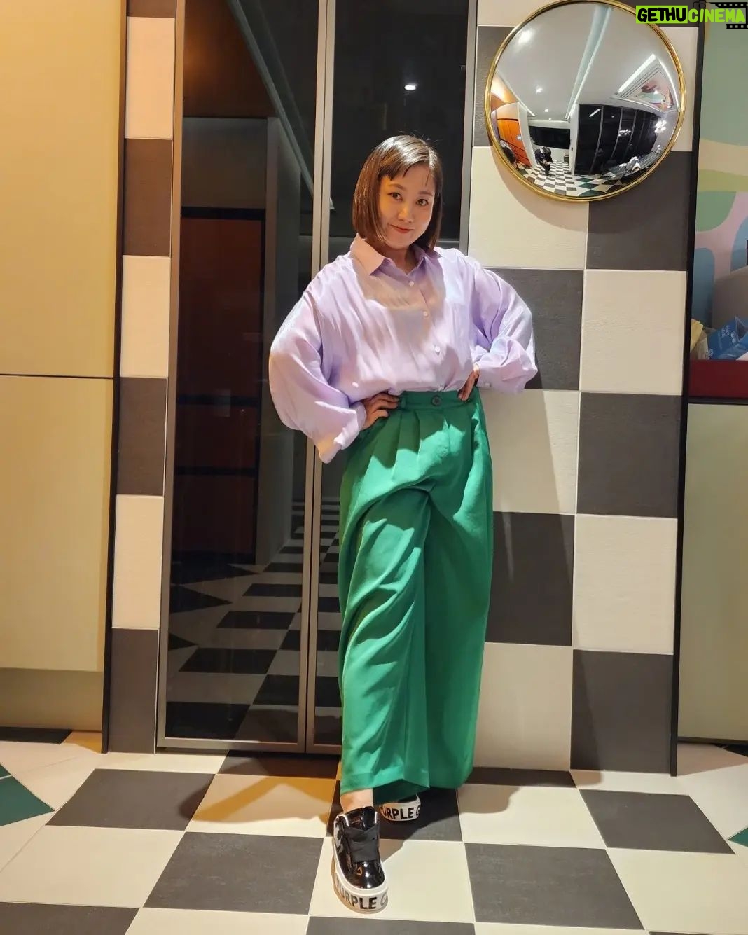 Park Na-rae Instagram - #spp #신발 혜린이가 만든 신발.. 꼬까신 선물 다리 나으면 새신을 신고 뛰어볼까 폴짝 할 예정