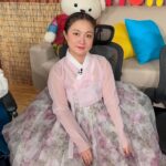 Park Na-rae Instagram - 햅삐햅삐한 추석되세요~~ 오늘밤 나혼자산다에서 풍성한 한가위 느끼시길.. 추석맞이 벌크업중