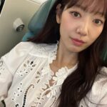 Park Shin-hye Instagram - 良い朝です。東京で会いましょう❣️ 明日、皆さんに会えると思うと嬉しくてドキドキします。 明日の夜6時に会いましょう #memoryofangels #in_tokyo