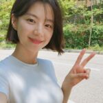 Park Soo-jin Instagram - 가족 나들이♡ #유모차끌고#나들이#날씨좋다