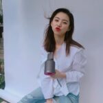 Park Soo-jin Instagram – 나의 어마어마한 머리숱을 
감당할 드라이기가 나왔다
앗싸라비아♡

#다이슨드라이기#다이슨#날개없는드라이기#화보#이쁘고작은데#파워풀👍👍#내손안에#9월출시#시원한하루보내세요