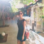 Park Soo-jin Instagram - 그림챙겨서 고고♡ #마이팔레트#카페에서#그림그리고#차마시는#신개념#아트클래스#유칼립투스#마누테라스#오늘도#오야니#레드포인트