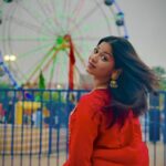 Parsa Evana Instagram - মিথ্যে কত গল্প সাজাই ,বদলে বদলে বেশ। সময় শুধু বলতে পারে কি হবে “শেষমেশ”। ধন্যবাদ দর্শক ।আপনাদের ভালোবাসায় বেঁচে থাকতে চাই । ❤️